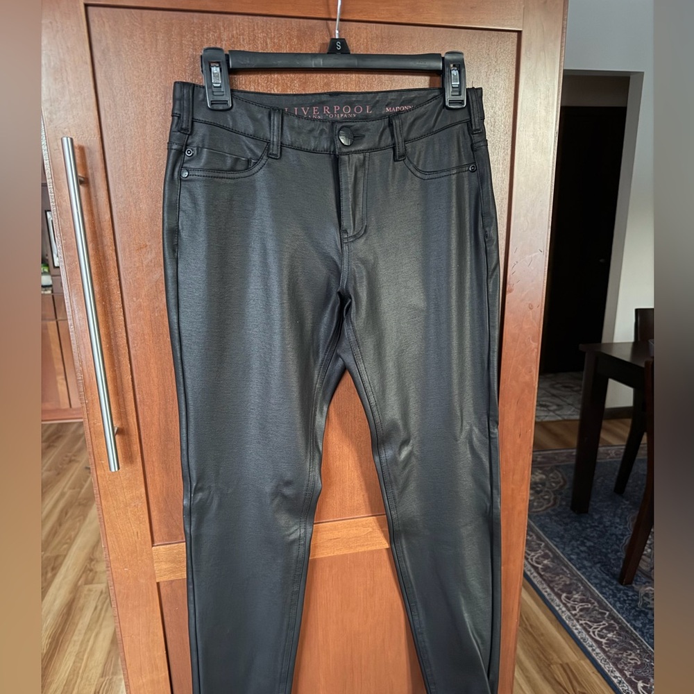 Liverpool Jeans Black Coated Leggings